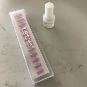 Static Nails pop on manicure set and glue